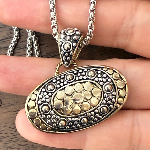 Designer inspired gold and silver tone necklace and heavy set chain - Picture 3 of 6